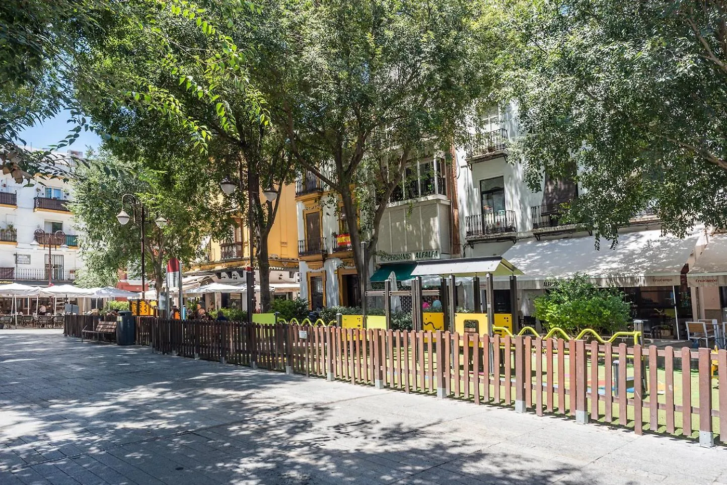 Alohamundi Corral Del Rey Apartment Seville Spain